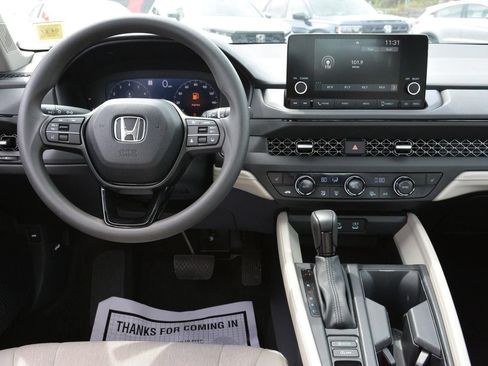 Used 2024 Honda Accord EX image 15