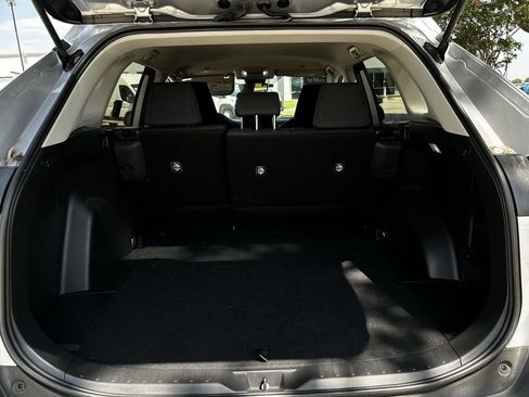Used 2024 Toyota RAV4 LE FWD image 31