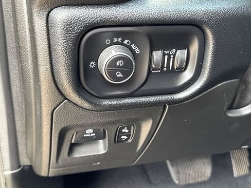 Used 2019 RAM 1500 Rebel w/ Rebel Level 2 Equipment Group AWD/4WD image 28