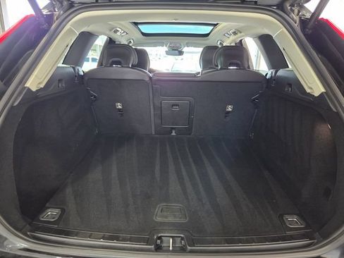 Certified 2024 Volvo XC60 B5 Core w/ Climate Package AWD/4WD image 21