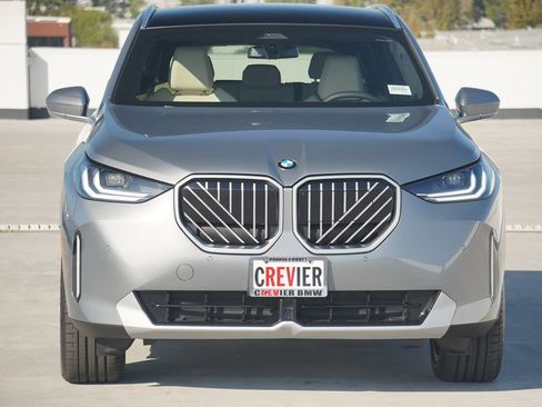 Used 2026 BMW X3 xDrive30i w/ Convenience Package AWD/4WD image 2