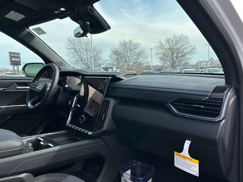 New 2026 GMC Acadia Elevation w/ Black Edition AWD/4WD image 40