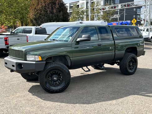 Used 2002 Dodge Ram 2500 Truck 4x4 Quad Cab image 1