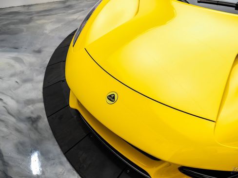 Used 2024 Lotus Emira First Edition image 32