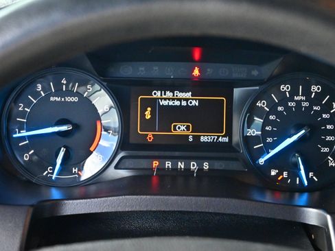 Used 2017 Ford Explorer 4WD image 18