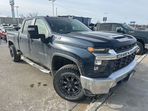 Used 2021 Chevrolet Silverado 2500 LT w/ All Star Edition image 4