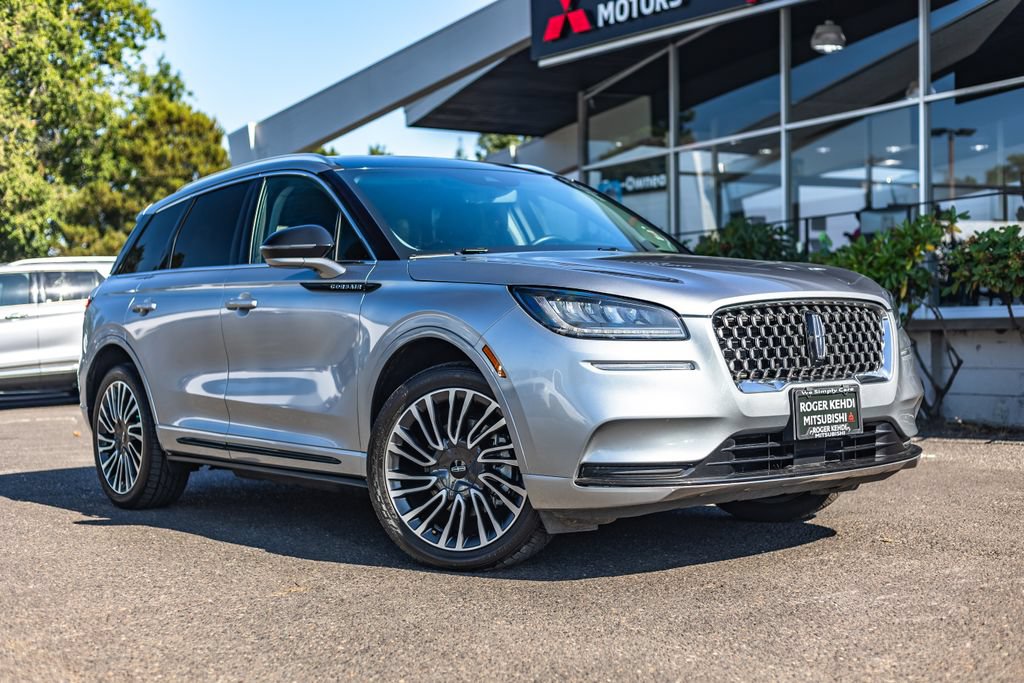 Used 2022 Lincoln Corsair Grand Touring AWD/4WD image 1