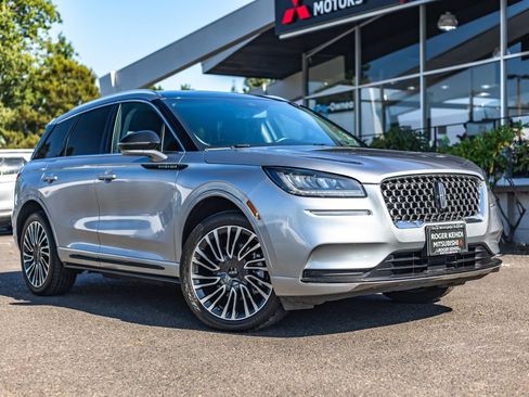 Used 2022 Lincoln Corsair Grand Touring AWD/4WD image 1