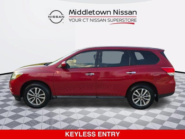 Used 2014 Nissan Pathfinder S AWD/4WD image 6