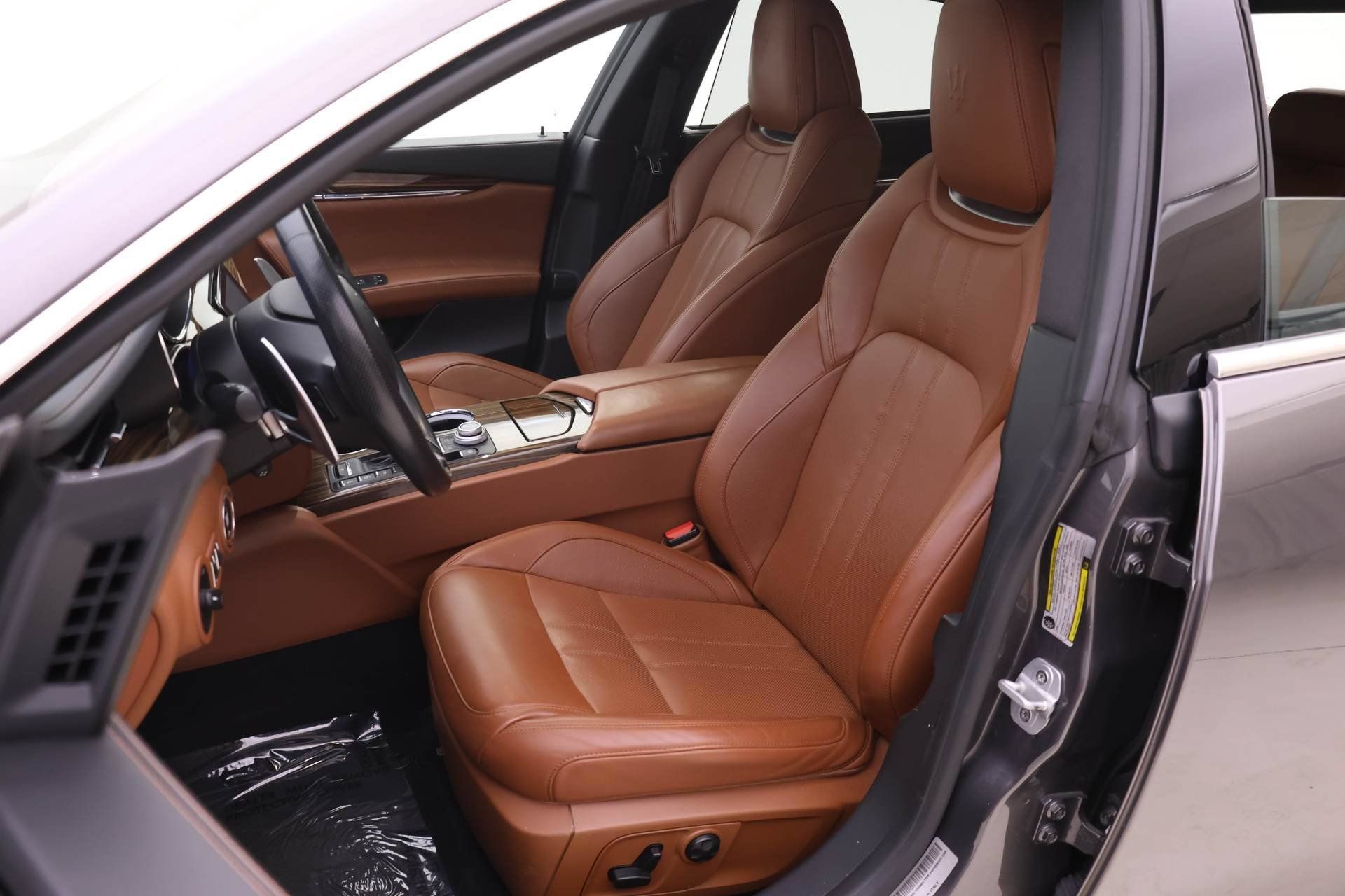 Used 2020 Maserati Quattroporte S GranSport Q4 AWD/4WD image 10