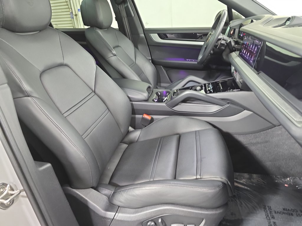 Certified 2026 Porsche Cayenne S AWD/4WD image 27