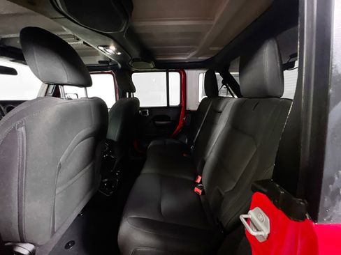 Used 2020 Jeep Wrangler Unlimited Sport S image 29