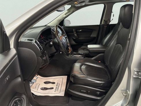 Used 2012 GMC Acadia Denali image 17