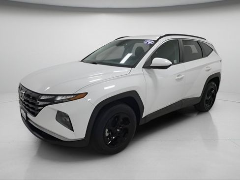 Used 2024 Hyundai Tucson SEL AWD/4WD image 3