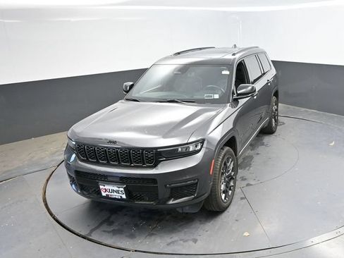 Used 2024 Jeep Grand Cherokee L Summit AWD/4WD image 42