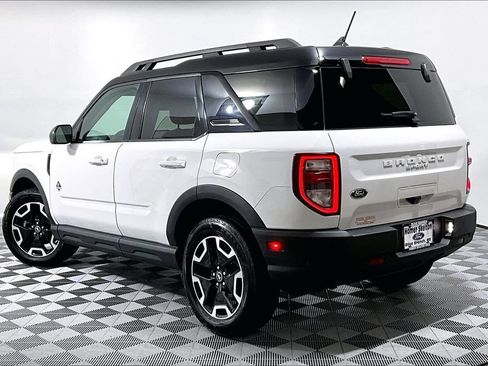 Used 2024 Ford Bronco Sport Outer Banks w/ Tech Package AWD/4WD image 11