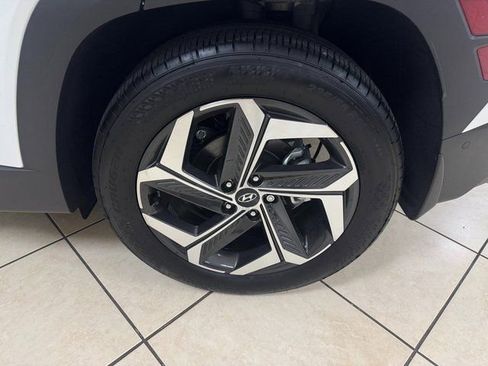 Used 2024 Hyundai Tucson Limited image 26