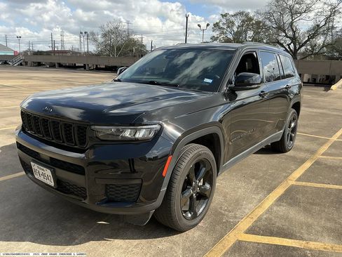 Used 2021 Jeep Grand Cherokee L Laredo image 4