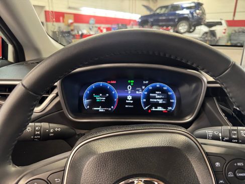 Certified 2026 Toyota Corolla Cross XLE w/ Convenience Package FWD image 10