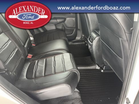 Used 2022 Honda CR-V Touring image 16