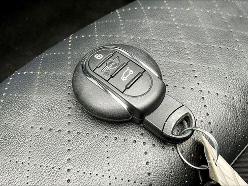 Used 2021 MINI Cooper S w/ Driver Assistance Package image 14