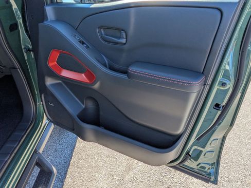 New 2026 Nissan Frontier PRO-4X w/ Pro Premium Package AWD/4WD image 31