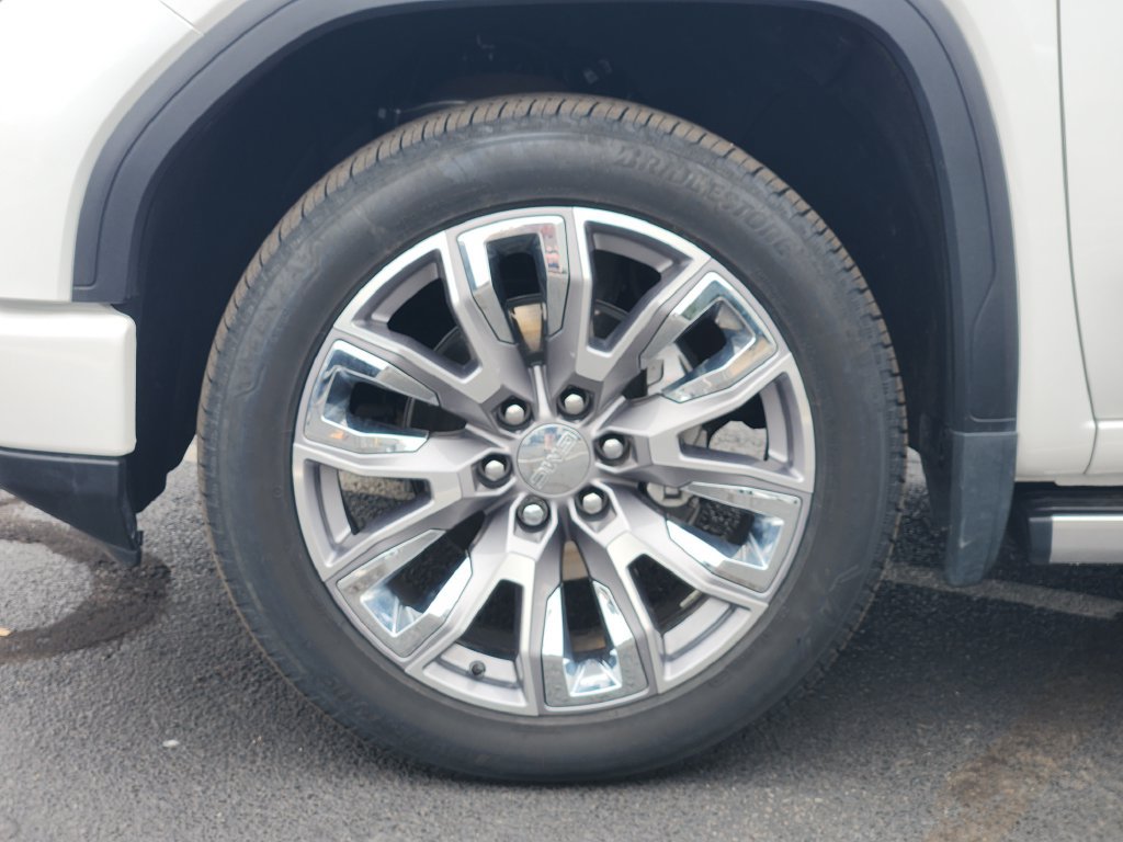 Used 2025 GMC Sierra 1500 Denali AWD/4WD image 13