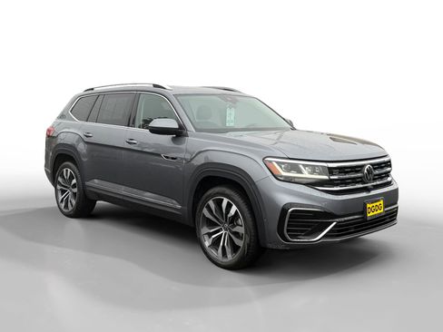 Certified 2023 Volkswagen Atlas SEL Premium image 7