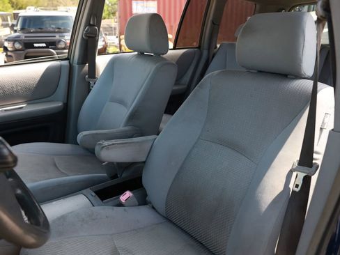 Used 2007 Toyota Highlander Sport image 12