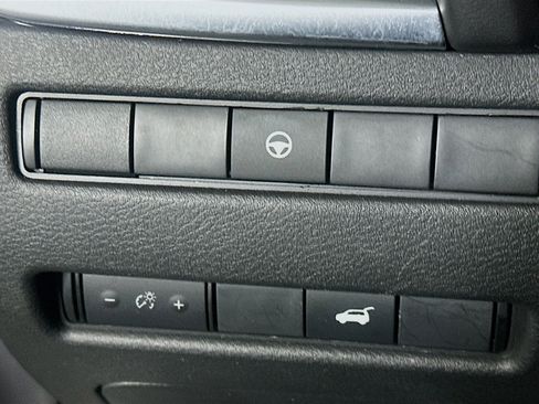 Used 2023 Nissan Rogue SL w/ SL Premium Package AWD/4WD image 17
