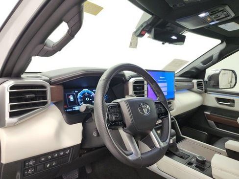 Used 2024 Toyota Sequoia Capstone image 13