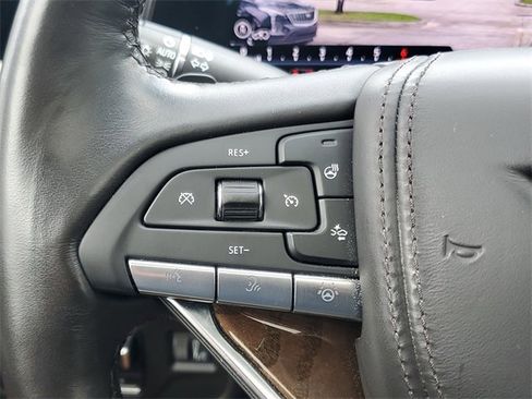 Used 2023 Cadillac Escalade ESV Sport Platinum w/ LPO, ONYX Package image 24