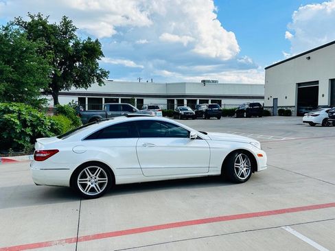 Used 2011 Mercedes-Benz E 350 E 350 2dr Coupe image 8