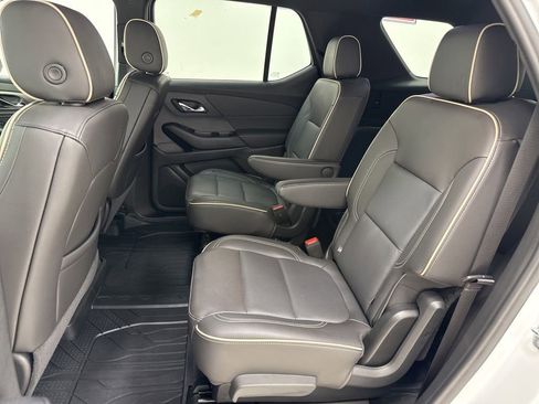 Used 2023 Chevrolet Traverse Premier w/ LPO, Floor Liner Package image 18