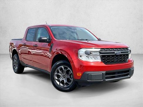 Used 2023 Ford Maverick XLT FWD image 12