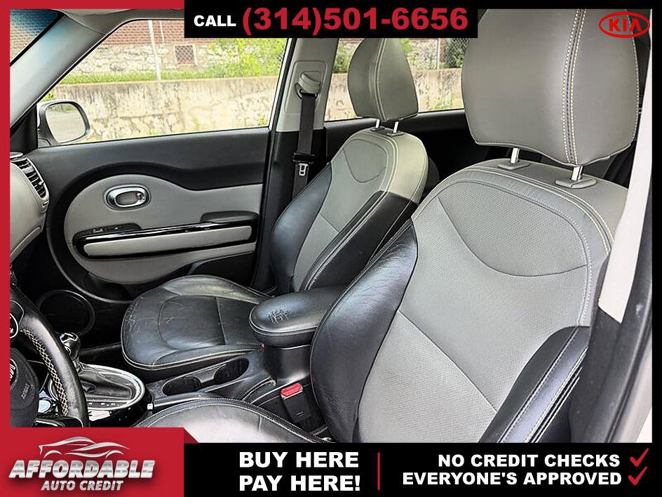 Used 2016 Kia Soul + w/ Primo Package FWD image 10
