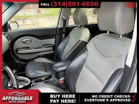 Used 2016 Kia Soul + w/ Primo Package FWD image 10