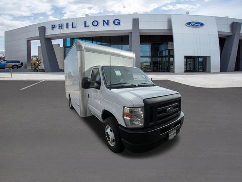 New 2024 Ford E-450 and Econoline 450 Super Duty w/ Driver's Safety Package RWD image 1