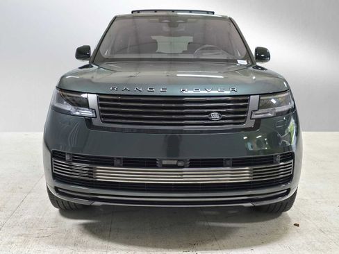 Used 2023 Land Rover Range Rover SV image 8