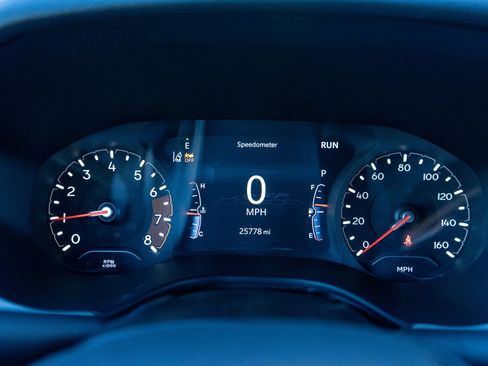 Used 2023 Jeep Compass Limited image 11