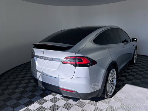 Used 2018 Tesla Model X P100D AWD/4WD image 3