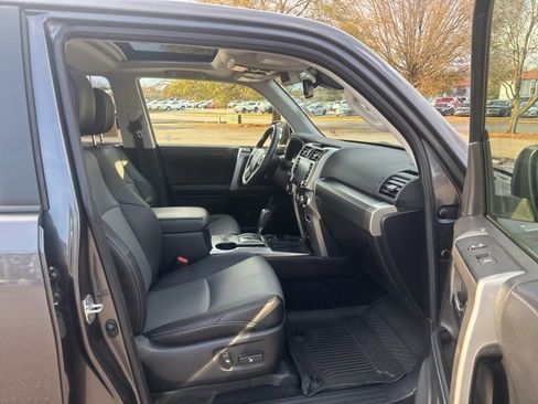 Used 2023 Toyota 4Runner SR5 Premium image 11