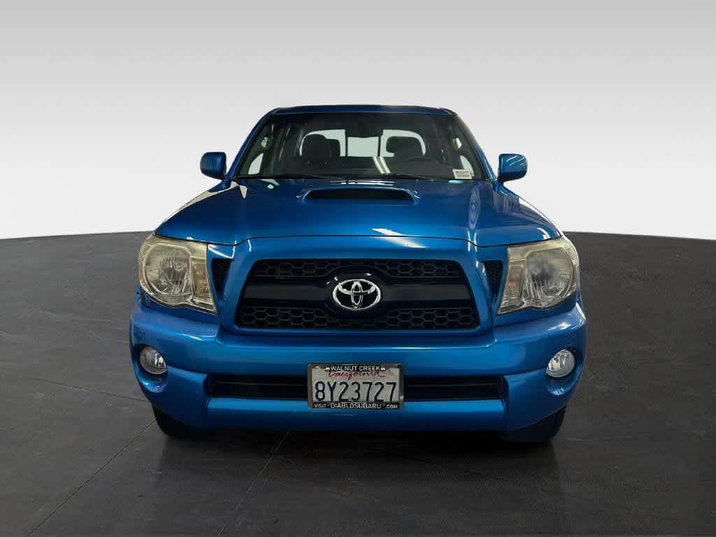 Used 2011 Toyota Tacoma 4x4 Double Cab w/ TRD Sport Pkg w/JBL Audio image 7