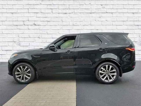 New 2024 Land Rover Discovery Metropolitan Edition AWD/4WD image 2