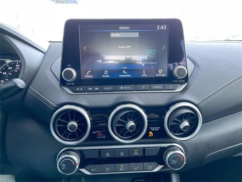 Used 2025 Nissan Sentra SV w/ Trunk Package image 13