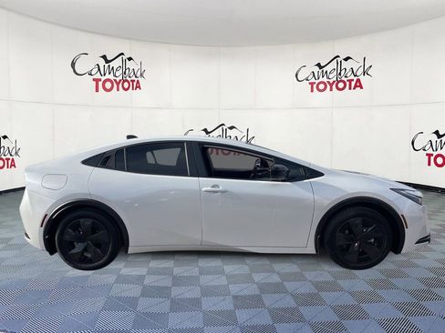 New 2026 Toyota Prius Plug-In Hybrid image 8