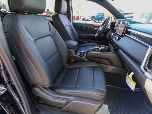 New 2026 GMC Canyon Elevation w/ Convenience Package RWD image 23