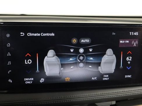 Used 2023 Nissan Ariya FWD image 38
