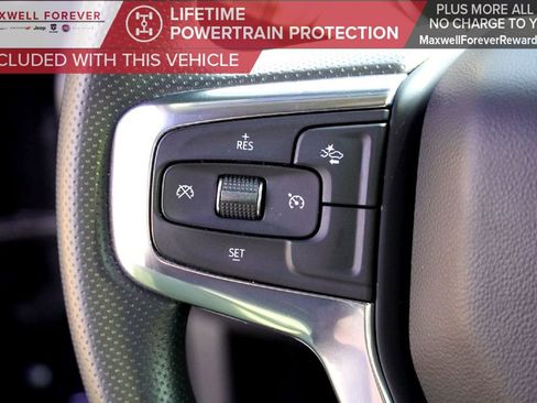 Used 2023 Chevrolet Blazer LT w/ LPO, Black Grille Bar Package image 18