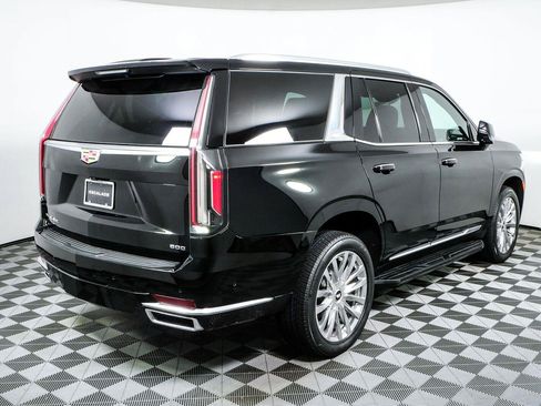 Used 2021 Cadillac Escalade Premium Luxury AWD/4WD image 3